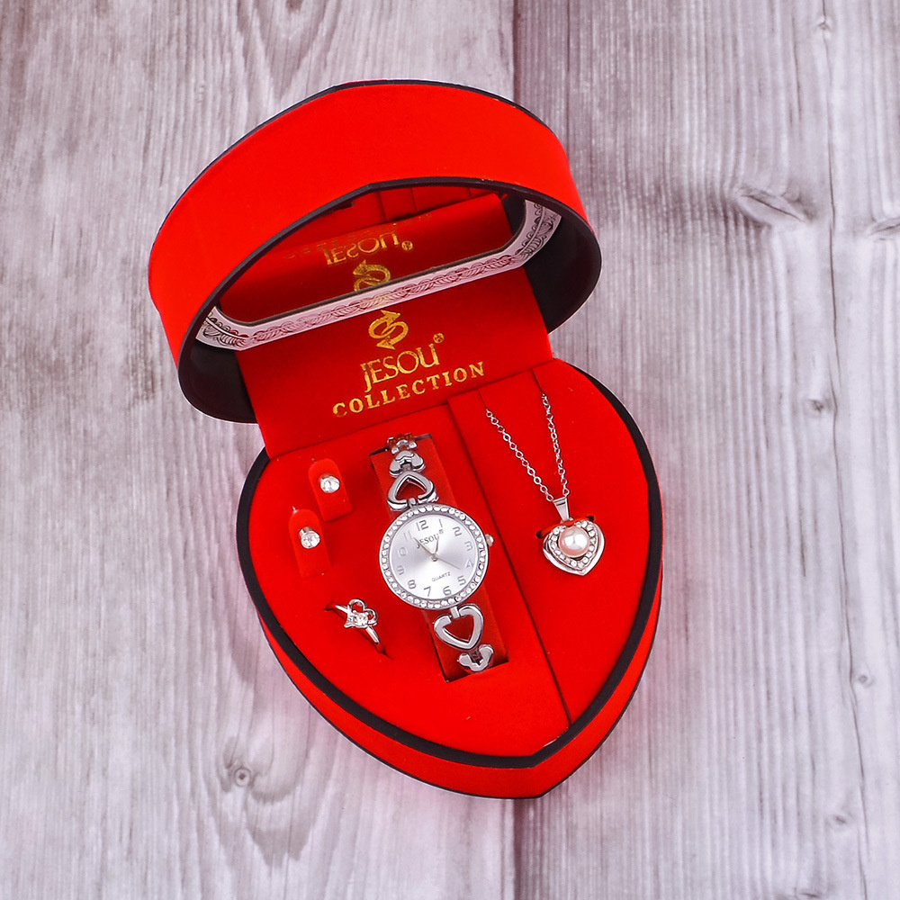 2026 New Women Bracelet Watch  - Jewelry Watches Silver ulasan dan harga