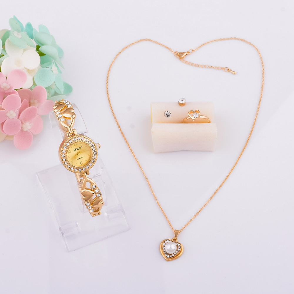 2026 New Women Bracelet Watch  - Jewelry Watches Silver ulasan dan harga