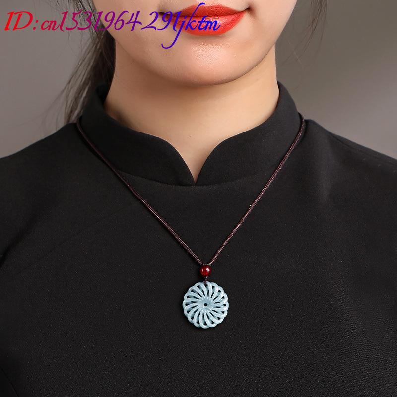 Burmese Jadeite Flower Pendant - Necklace Pendant ulasan dan harga