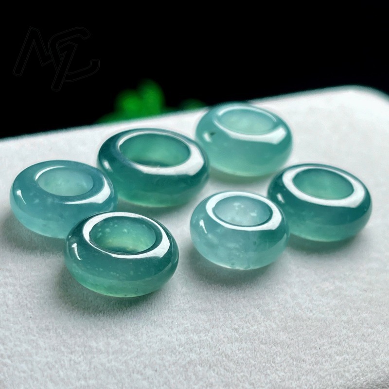 Natural Emerald Blue Water Luc - Necklace Pendant ulasan dan harga